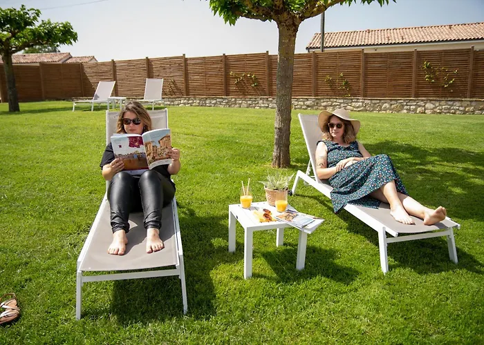 D'hote Au Domaine De Vizols *