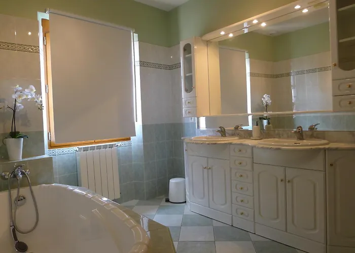 D'hote Au Domaine De Vizols *