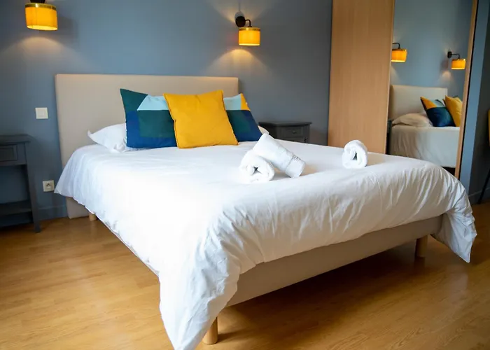 D'hote Au Domaine De Vizols Дом отдыха