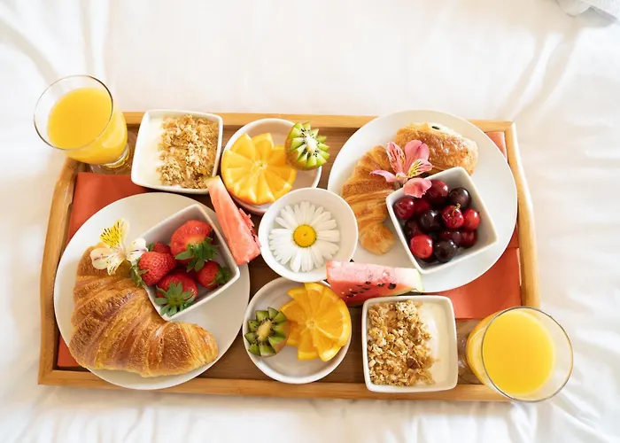 D'hote Au Domaine De Vizols Дом отдыха