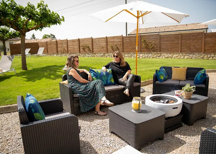 D'hote Au Domaine De Vizols Дом отдыха *